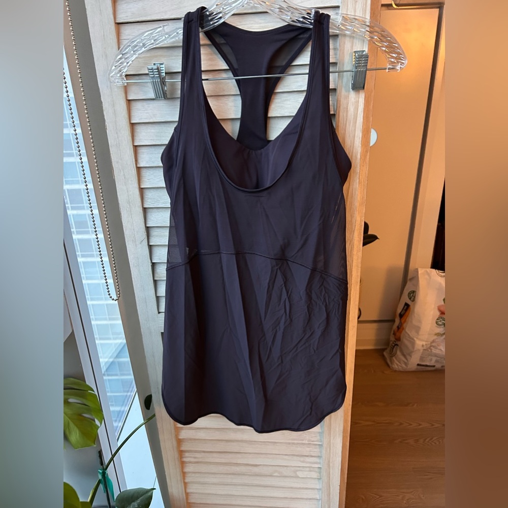 Lululemon tank with sports bra